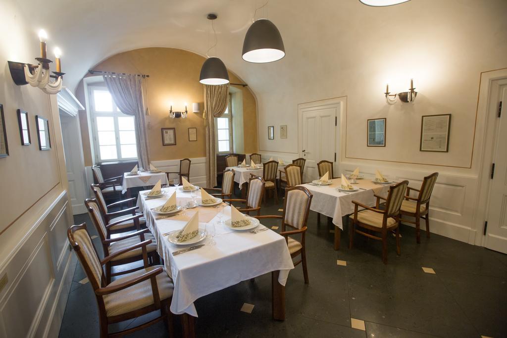 Erzsébet Nagy Szálloda Paks Exterior foto