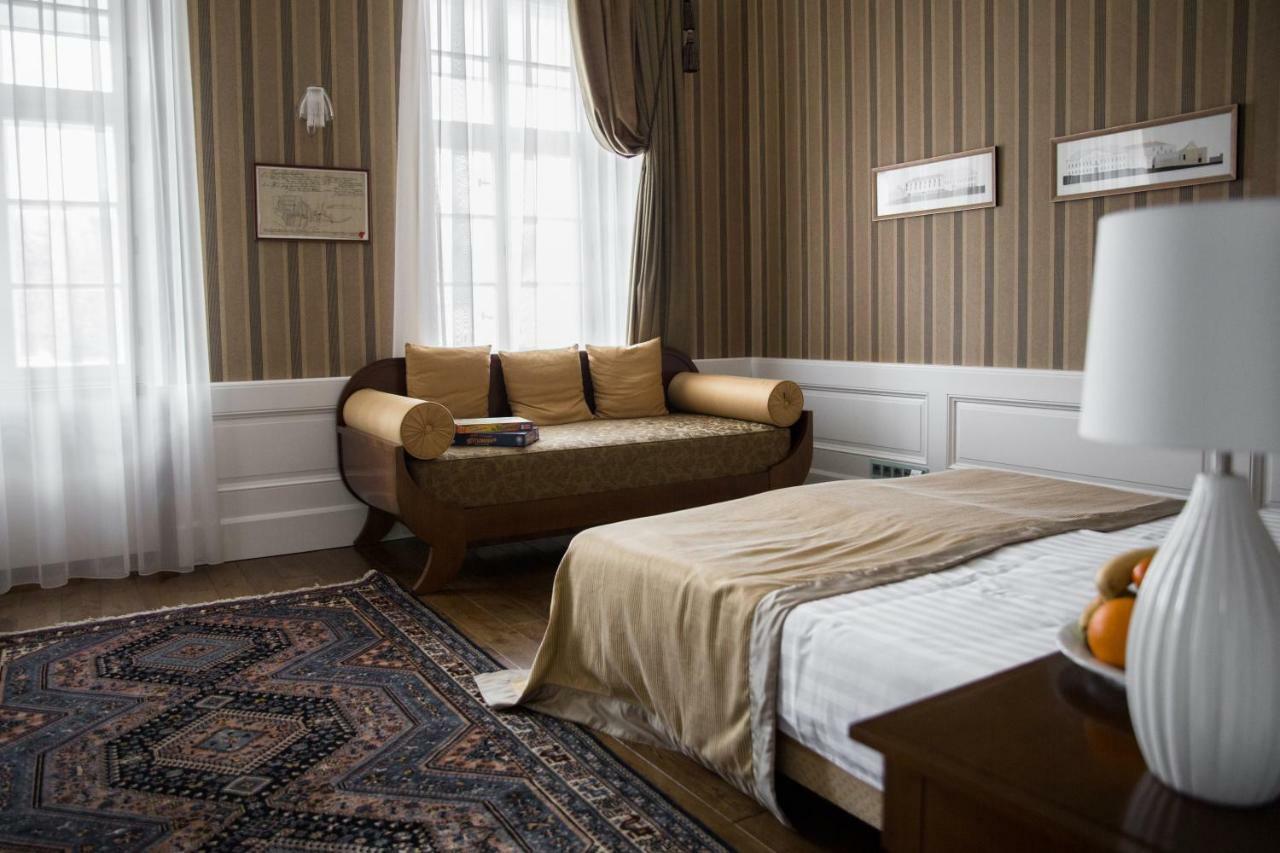 Erzsébet Nagy Szálloda Paks Exterior foto